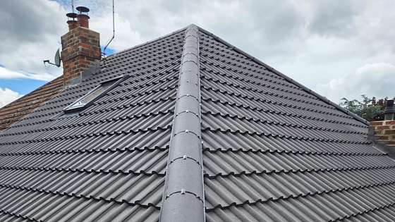 Wide finished roof, landscape